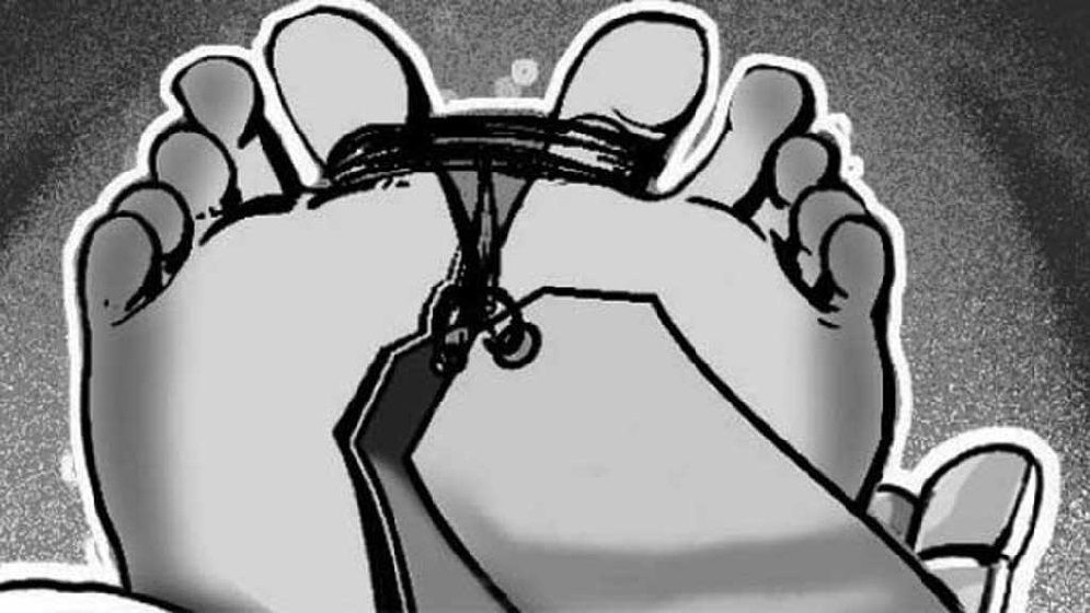 বগুড়ায় মহাসড়কে পড়ে ছিল মাথা থেতলানো যুবকের মরদেহ