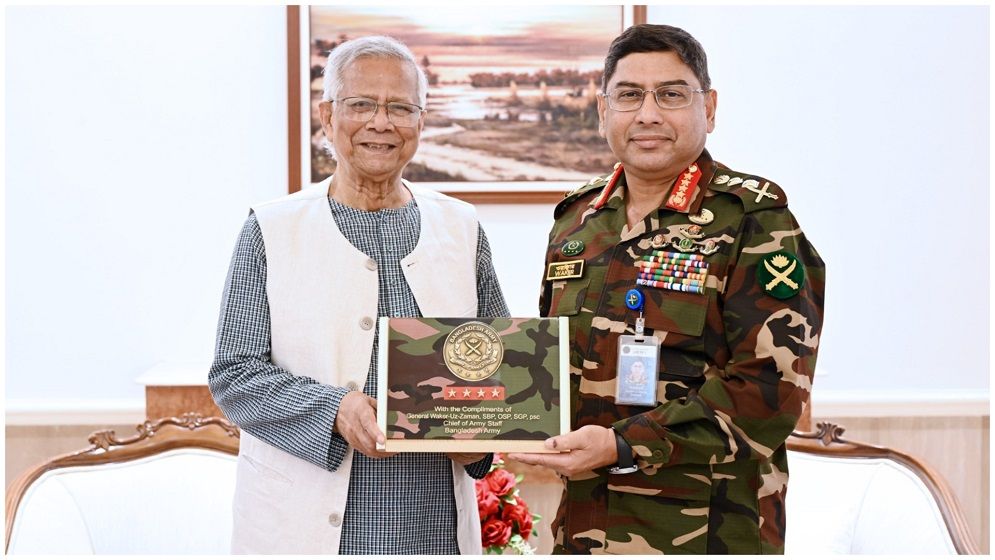প্রধান উপদেষ্টার সঙ্গে সেনাপ্রধানের বিদায়ী সাক্ষাৎ