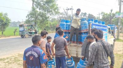 রমজান উপলক্ষে কিশোরগঞ্জে ন্যায্যমূল্যে এলপি গ্যাস সরবরাহে স্বস্তি
