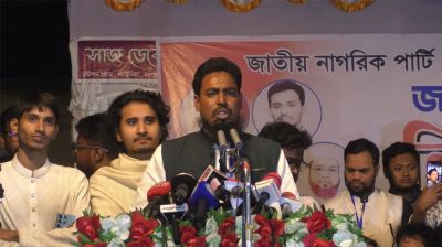 মিডিয়াকে এখনই পক্ষ না নেওয়ার আহ্বান আখতার হোসেনের