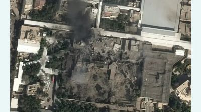 তেহরানে খামেনির প্রাসাদ ধ্বংস