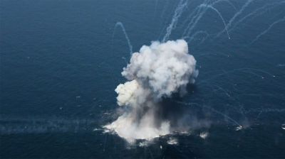 ইরানকে ১০ দিনের আলটিমেটাম ট্রাম্পের, পাল্টা কঠোর হুঁশিয়ারি তেহরানের