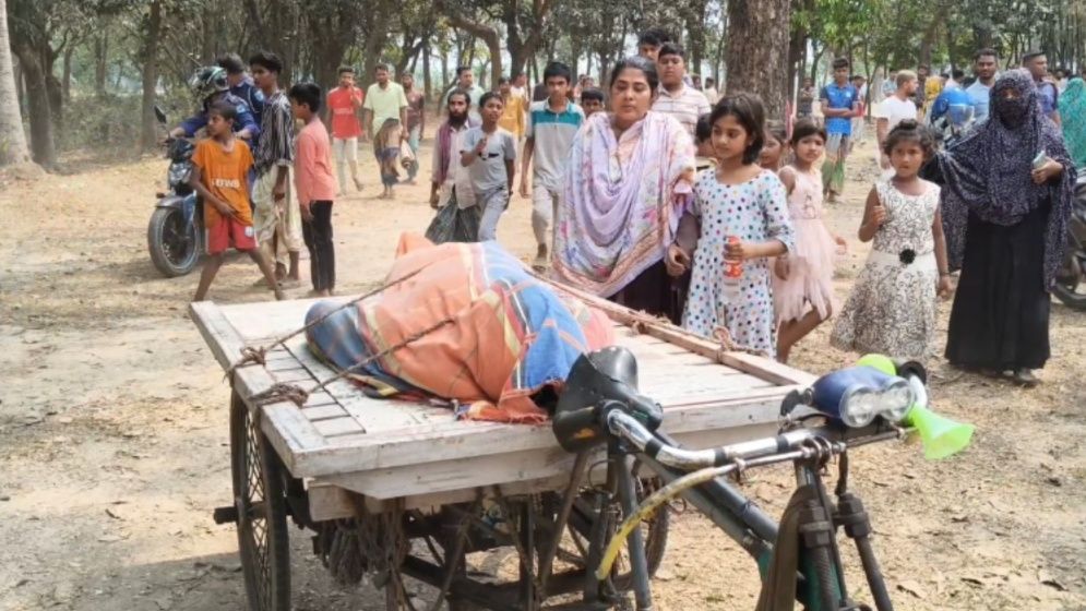 নরসিংদীতে পৃথক ঘটনায় শিশু ও প্রাইভেটকার চালকের মরদেহ উদ্ধার