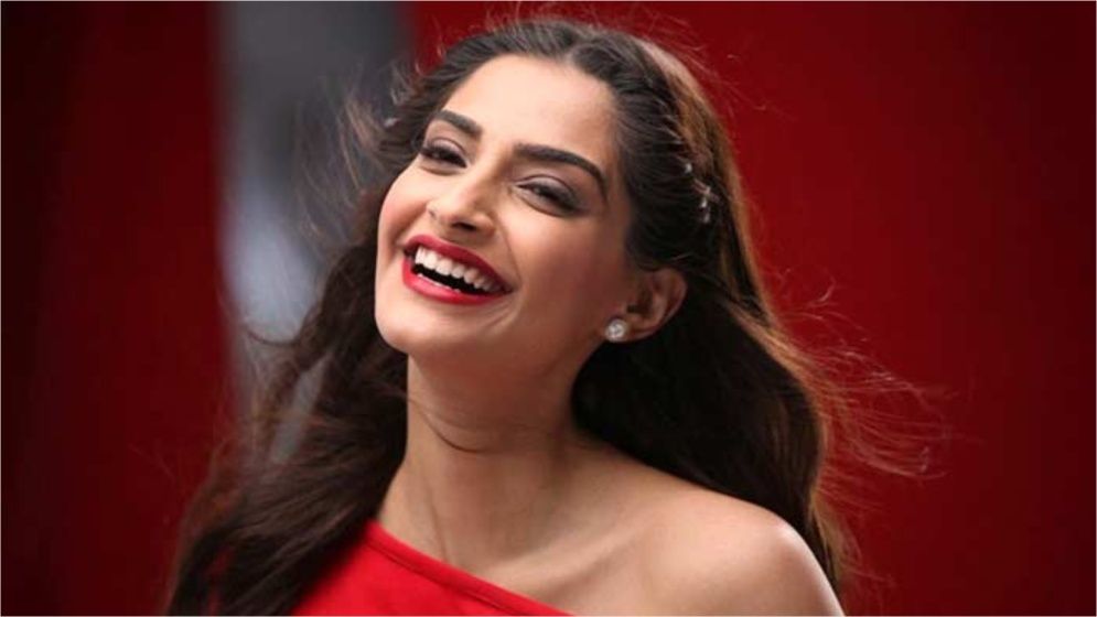 মা হলেন অভিনেত্রী সোনম কাপুর