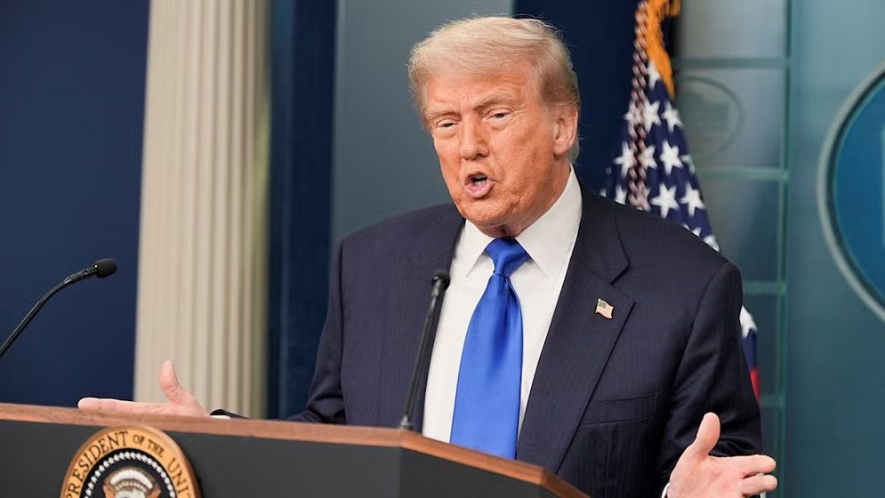 ট্রাম্পের ‘ইরান যুদ্ধ’ ঠেকাতে মার্কিন সিনেট ব্যর্থ