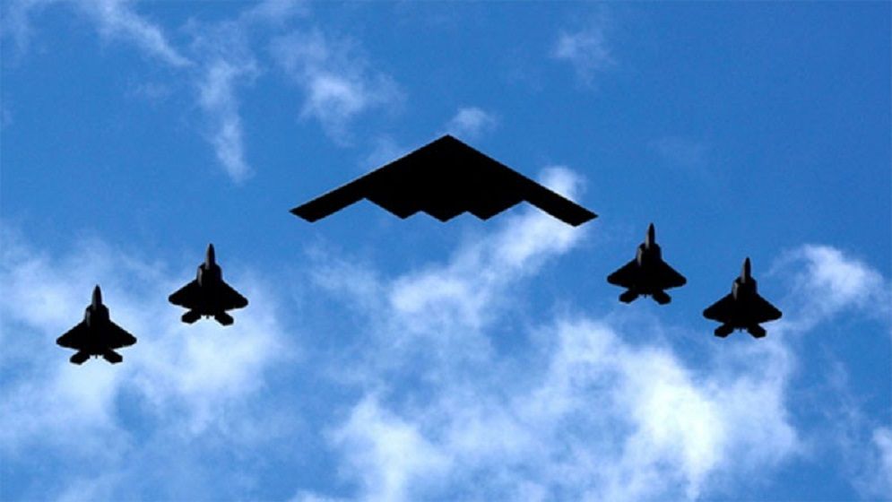 ইরানের আকাশসীমা নিয়ন্ত্রণে মার্কিন যুদ্ধবিমান, দাবি যুক্তরাষ্ট্রের