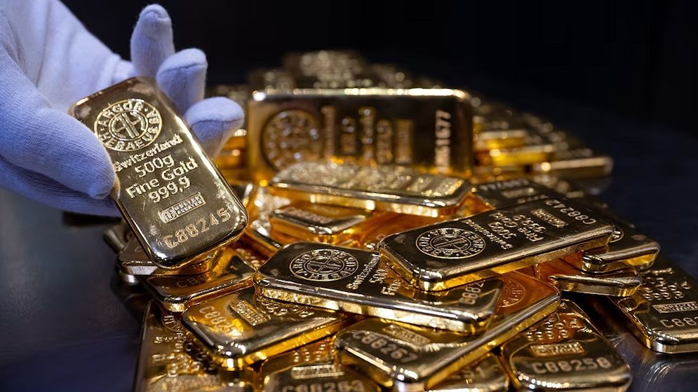 ৪ মাসের মধ্যে বিশ্ববাজারে সর্বনিম্নে স্বর্ণের দাম