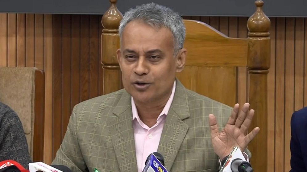 সব গণপরিবহণে জিপিএস ট্র্যাকার বসানো হবে: সেতুমন্ত্রী