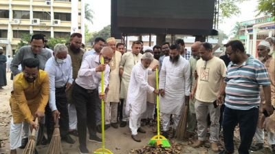প্রধানমন্ত্রীর নির্দেশনা বাস্তবায়নে সবাইকে এগিয়ে আসতে হবে : মান্নান