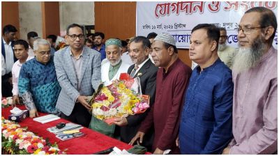 বগুড়া জেলা পরিষদের প্রশাসক হিসেবে দায়িত্ব নিলেন আহসানুল তৈয়ব জাকির