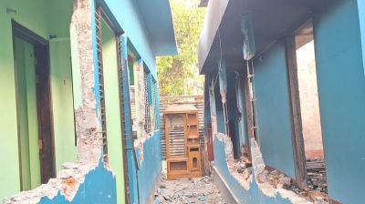 হত্যা মামলার আসামিদের বাড়িতে হামলা-ভাংচুর-অগ্নিসংযোগ