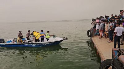 দৌলতদিয়া বাস দুর্ঘটনায় তৃতীয় দিনের উদ্ধার অভিযান চলছে