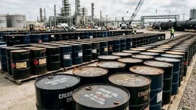 বিশ্ববাজারে কমতে শুরু করেছে তেলের দাম