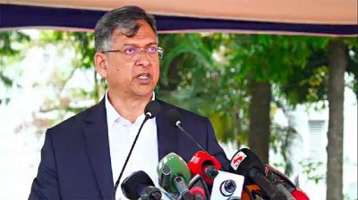 নতুন পোশাকে পুলিশ সদস্যরা সন্তুষ্ট নয়: স্বরাষ্ট্রমন্ত্রী