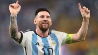 মায়ামিকে জিতিয়ে ৯০০তম গোলের কাছে মেসি