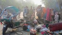 ট্রাকচাপায় প্রাণ গেল ৩ শ্রমিকের