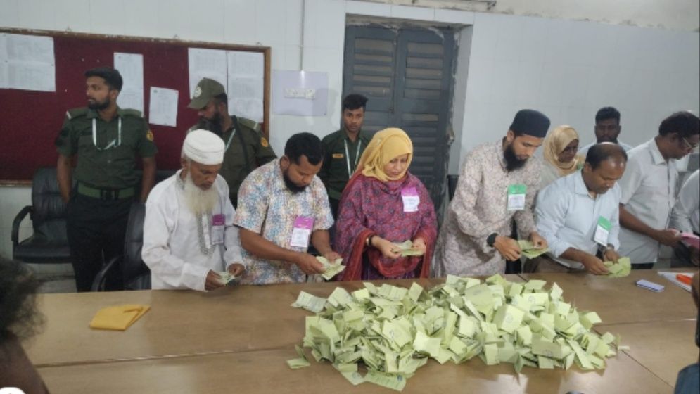 বগুড়া-৬ উপনির্বাচনের ভোটগ্রহণ শেষ, চলছে গণনা