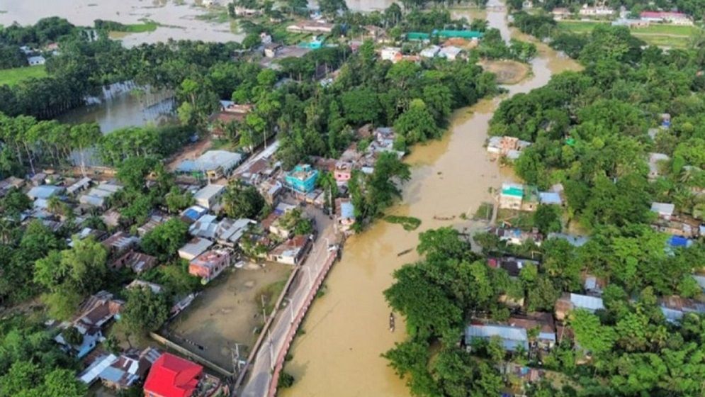 টানা বর্ষণে সিলেটে আকস্মিক বন্যার আশঙ্কা