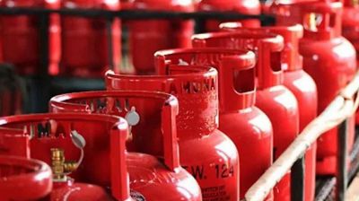 ৩৮৭ টাকা দাম বাড়ল এলপি গ্যাসের