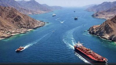 সীমিত পরিসরে হরমুজ প্রণালি খুললো ইরান