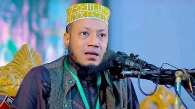 মানহানি মামলায় আগাম জামিন চেয়ে হাইকোর্টে আমির হামজা