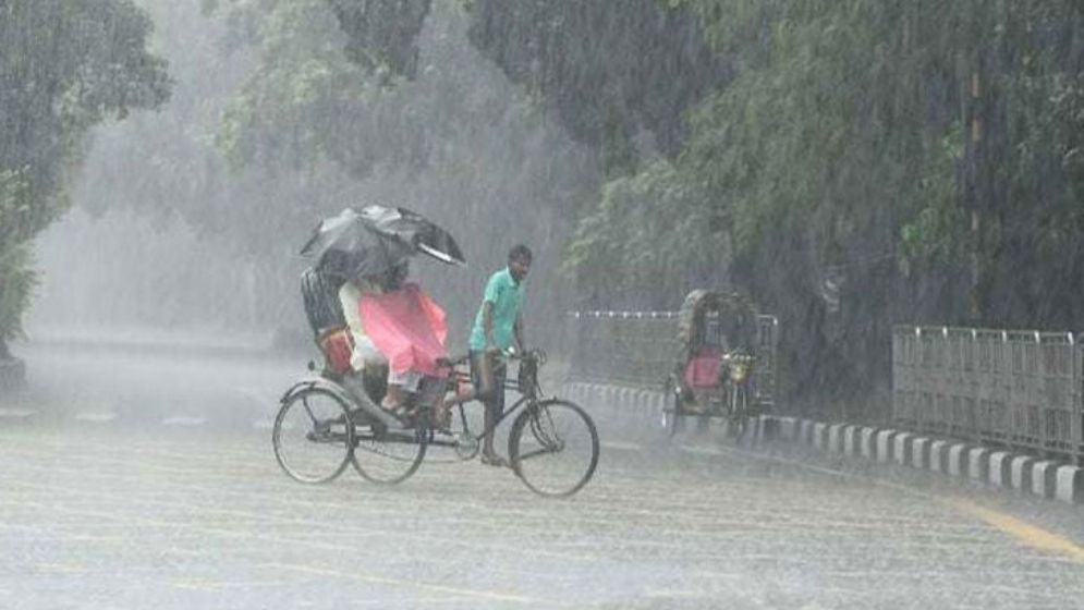 টানা চারদিন অতিভারি বৃষ্টির আভাস