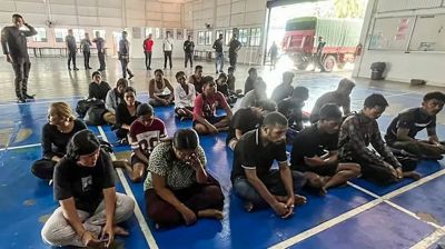 মালয়েশিয়ায় অভিবাসীবাহী নৌকাডুবি, নিখোঁজ ১৪