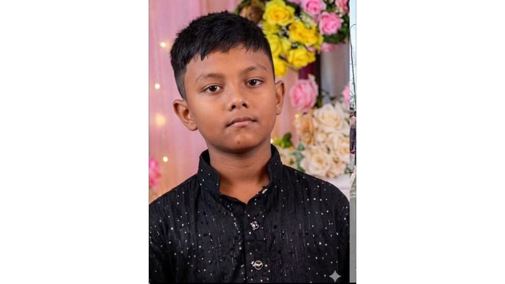 বোনের বিয়ের অনুষ্ঠানস্থলেই ডাম্প ট্রাক কেড়ে নিল ছোট ভাইয়ের প্রাণ