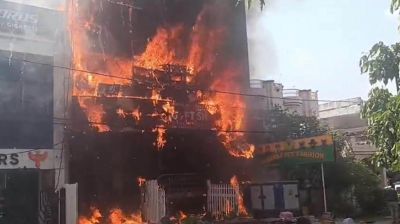 ভারতে কোচিং সেন্টারে ভয়াবহ আগুন, নিহত ১৩