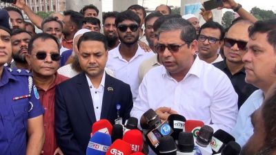 রূপগঞ্জে এশিয়ান হাইওয়ের ময়লা অপসারণ, বালি ভরাট শেষে বৃক্ষরোপণ কর্মসূচি