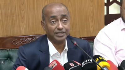 সরকারি চাকরিজীবীদের সময়মতো অফিসে আসার নির্দেশ আইনমন্ত্রীর