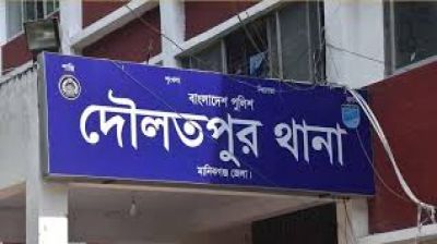 খুলনায় মসজিদে ঢুকে গুলি, দুইজন গুলিবিদ্ধ