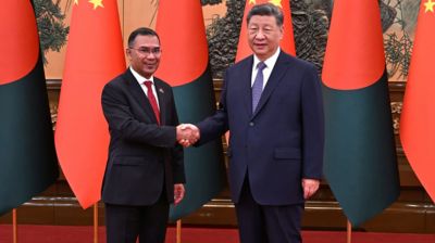 শি জিনপিংয়ের সঙ্গে প্রধানমন্ত্রী তারেক রহমানের সাক্ষাৎ