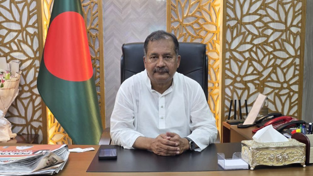 গণমাধ্যমের স্বাধীনতা নিশ্চিত করতে সরকার প্রতিশ্রুতিবদ্ধ: তথ্যমন্ত্রী