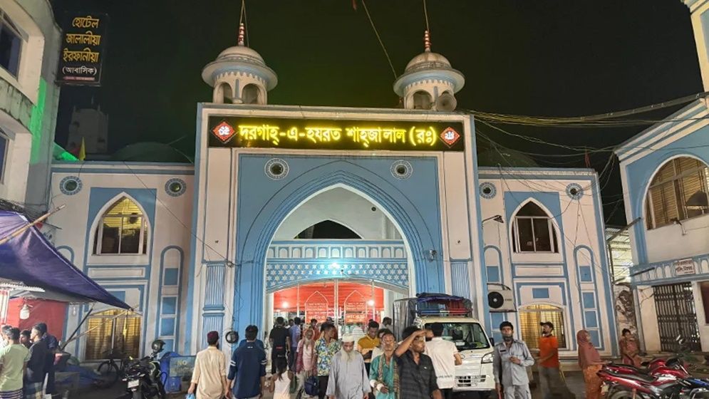 ধর্মীয় আবেগকে পুঁজি করে কোটি কোটি টাকা লোপাট, নেপথ্যে যারা