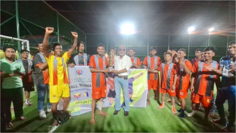 কর্মীদের মিলনমেলায় জমজমাট ফুটবল, সেরার মুকুট মার্কো ফেব্রিকসের