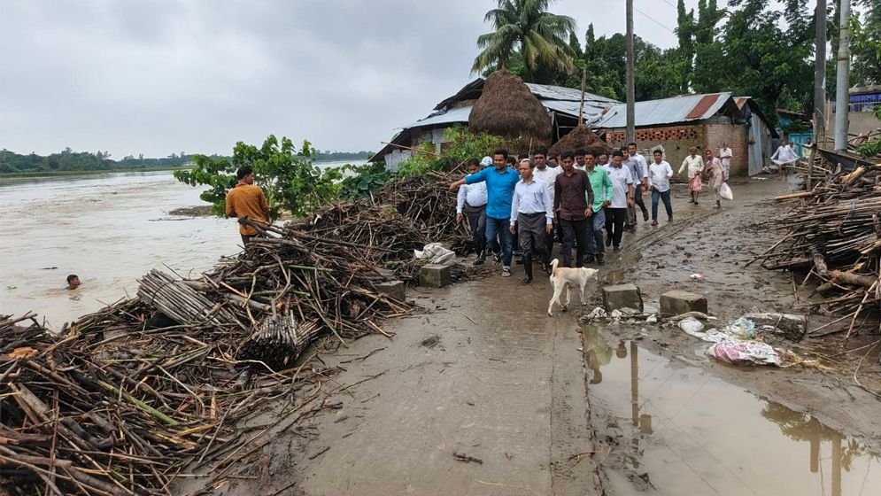 বন্যার পর উন্মোচিত হচ্ছে কক্সবাজারের ক্ষয়ক্ষতি