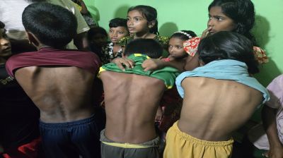আর্জেন্টিনাকে নিয়ে ব্যঙ্গ করায় ১৭ শিক্ষার্থীকে পেটালেন শিক্ষক