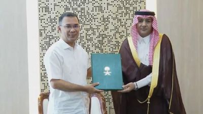 প্রধানমন্ত্রীর সঙ্গে সৌদি রাষ্ট্রদূতের সৌজন্য সাক্ষাৎ