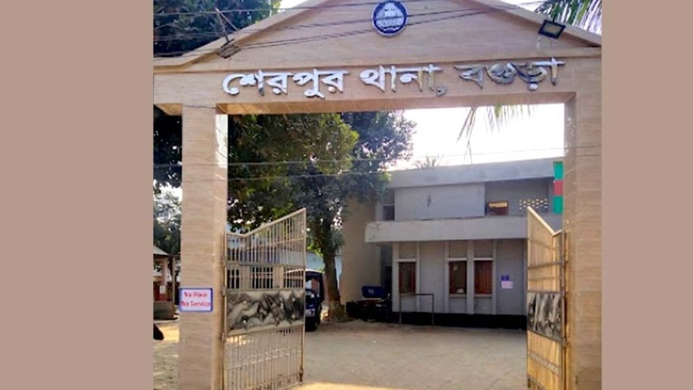 শেরপুরে বিএনপি কার্যালয়ে হামলা ও ককটেল বিস্ফোরণ মামলা, আ.লীগ-কৃষক লীগের ৩ নেতা গ্রেপ্তার