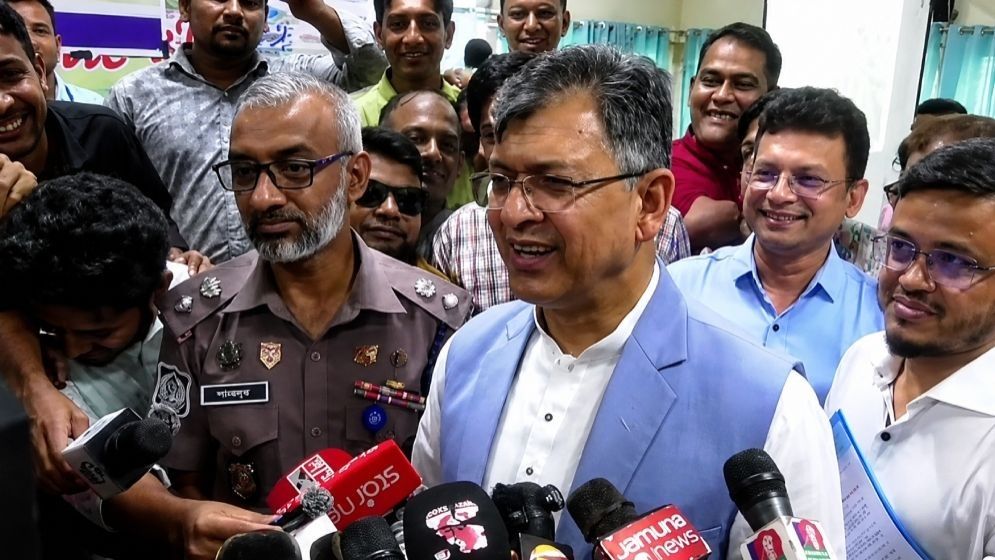 শেখ হাসিনার বক্তব্য নিয়ে স্বরাষ্ট্রমন্ত্রীর প্রতিক্রিয়া