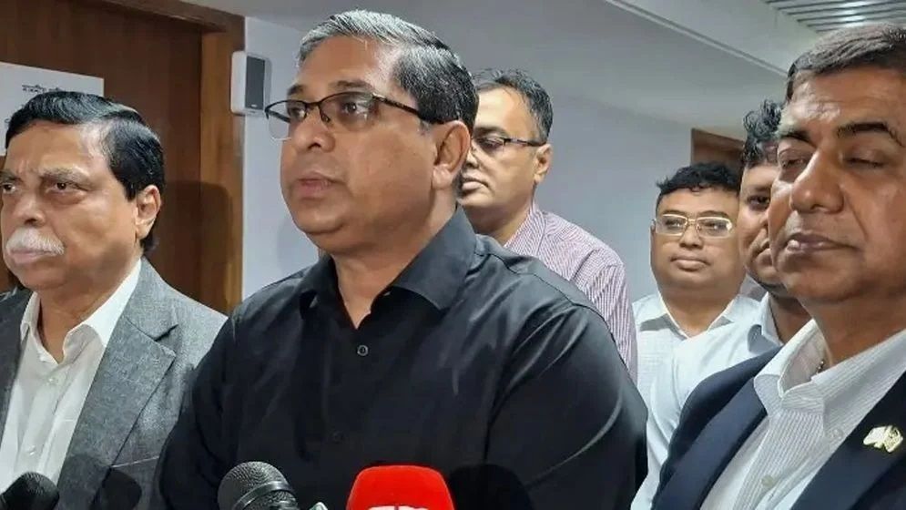 সেপ্টেম্বর থেকে মালয়েশিয়ায় যাবে ২ লাখ শ্রমিক: স্থানীয় সরকার প্রতিমন্ত্রী