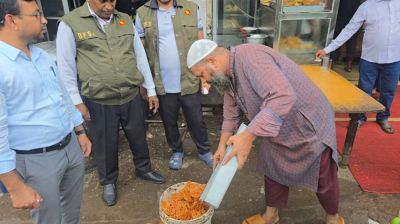 চিটাগাং নুর হোটেলের জিলাপিতে ‘হাইড্রোজ’, ১২ কেজি ধ্বংস