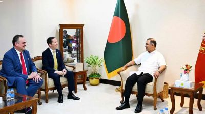 প্রধানমন্ত্রীর সঙ্গে যুক্তরাষ্ট্রের বিশেষ দূত সার্জিও গরের সাক্ষাৎ