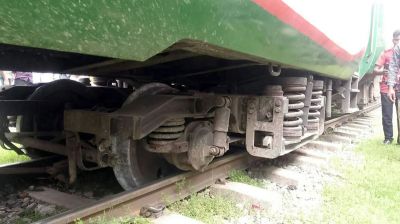 ঢাকা-ময়মনসিংহ ট্রেন চলাচল বন্ধ