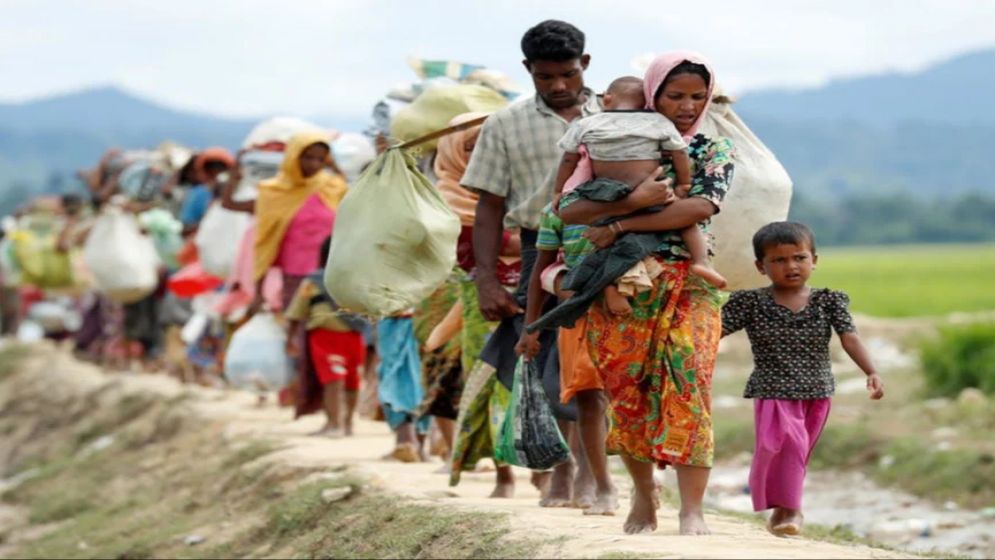 রোহিঙ্গা সংকটের আড়ালে বাড়ছে মানবপাচারের ঝুঁকি