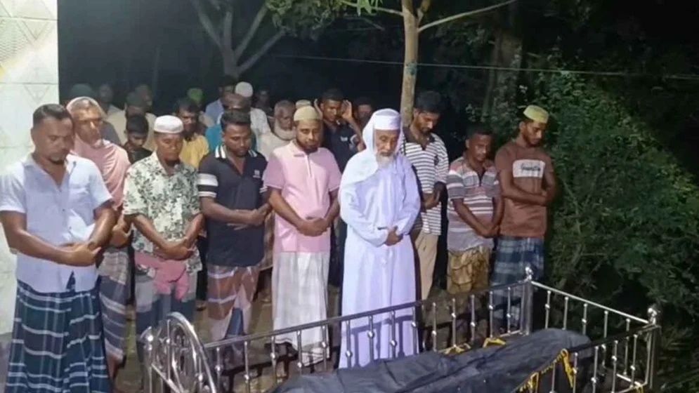 মধ্যরাতে মরিয়মের দাফন সম্পন্ন, বিচারের দাবি স্বজনদের