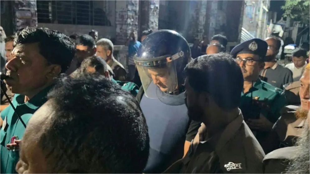 রাষ্ট্রদ্রোহ মামলায় ক্যান্টনমেন্ট থানার সাবেক ওসি ৫ দিনের রিমান্ডে