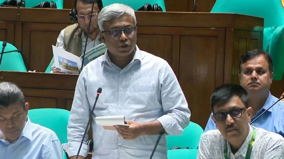 ১৫ দিনের মধ্যে বিদ্যুৎ পরিস্থিতির উন্নতি হবে: প্রতিমন্ত্রী অমিত