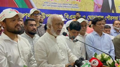 বিশ্বের সকল দেশের সাথে সুসম্পর্ক বজায় রেখে প্রধানমন্ত্রী নতুন করে রাজনীতি শুরু করেছেন: ড. আবদুল মঈন খান